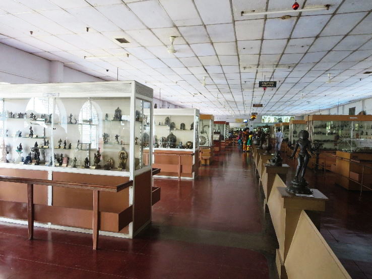 6. Manjusha Museum